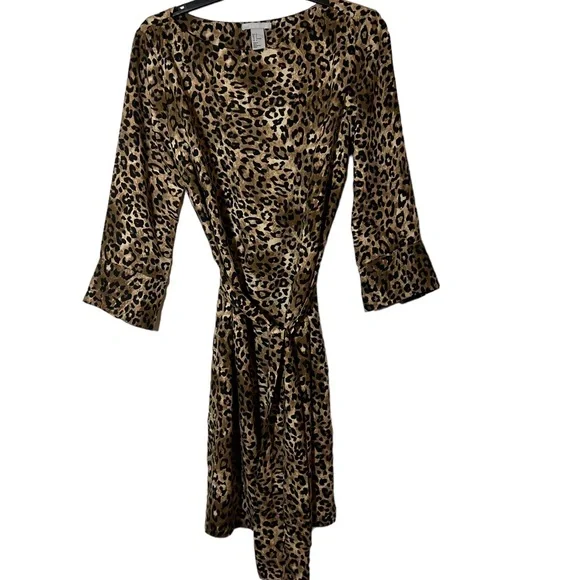 H&M Leopard Animal Print Dress Long Sleeve With Belt Size 8 H&M Leopard Animal Print Dress Long Sleeve With Belt Size 8